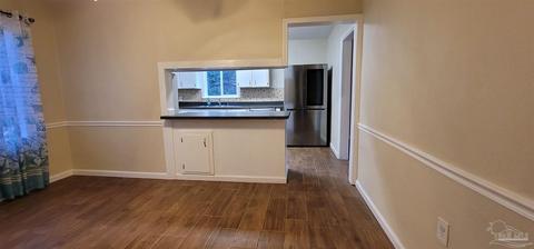 5530 Birch St, Milton, FL 32570 photo 10