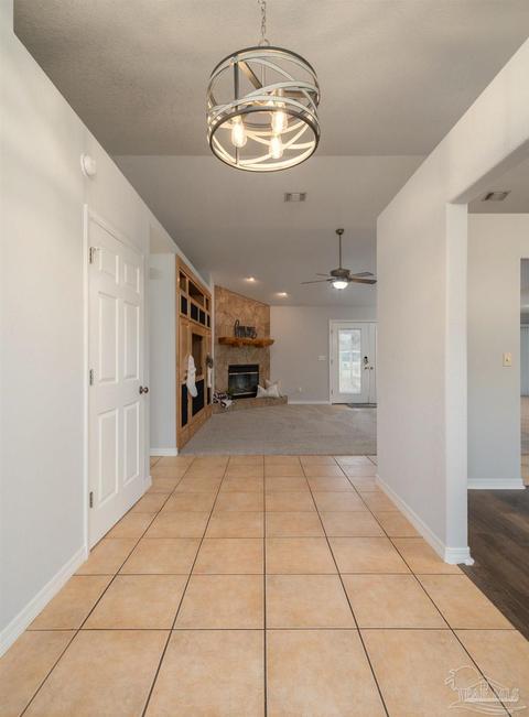 4805 Douglas Dr, Milton, FL 32583 photo 6