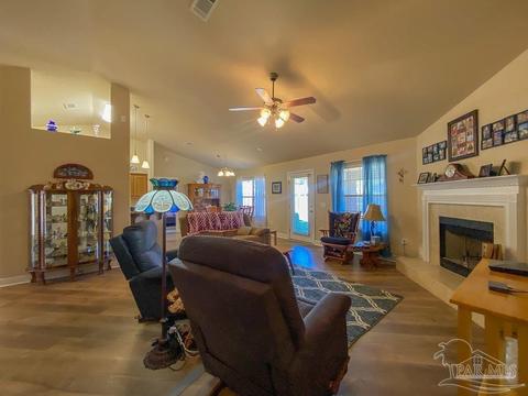 5486 Tucker Cir, Pace, FL 32571 photo 7