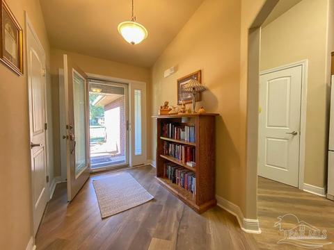 5486 Tucker Cir, Pace, FL 32571 photo 3