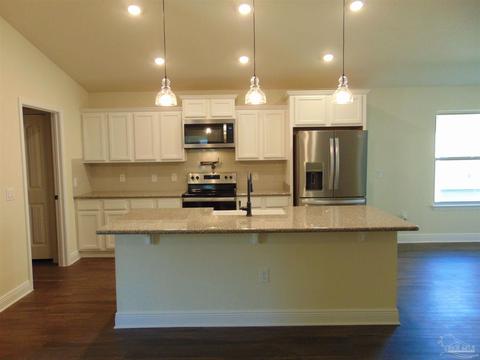 5081 Peach Dr, Pace, FL 32571 photo 2