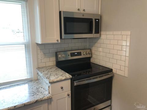 6449 Cedar St, Milton, FL 32570 photo 10