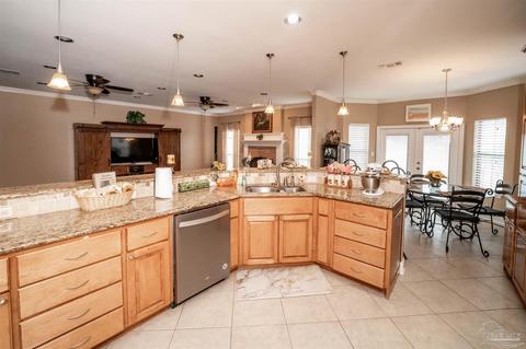 5657 Doral Dr, Pace, FL 32571 photo 18
