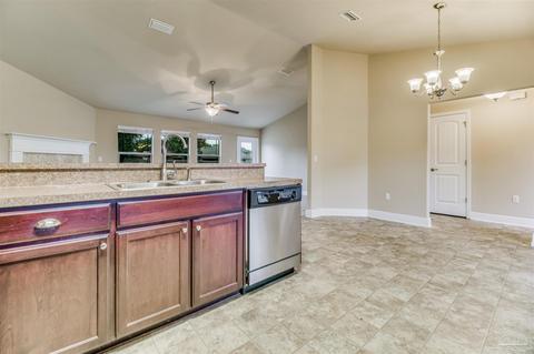 4141 Berry Cir, Pace, FL 32571 photo 8