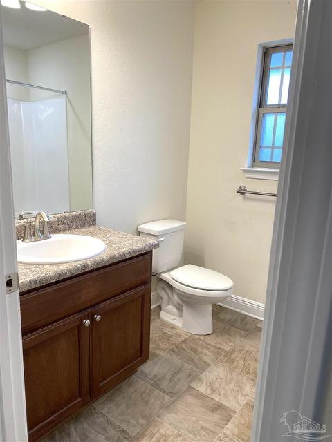 4484 Fiske St, Pace, FL 32571 photo 8