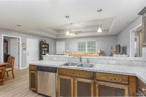 5688 Meadow Rd, Milton, FL 32583 photo 13
