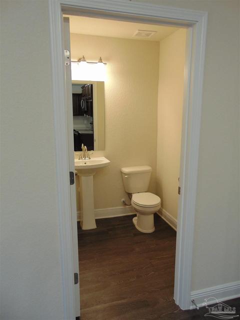 4377 Village Oak Ln, Pace, FL 32571 photo 10
