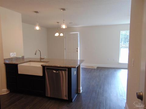 4377 Village Oak Ln, Pace, FL 32571 photo 8