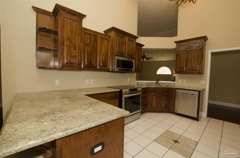 3356 Village Green Dr, Pace, FL 32571 photo 10