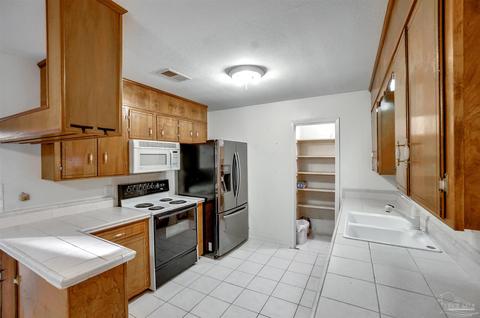 4413 Watkins St, Pace, FL 32571 photo 11
