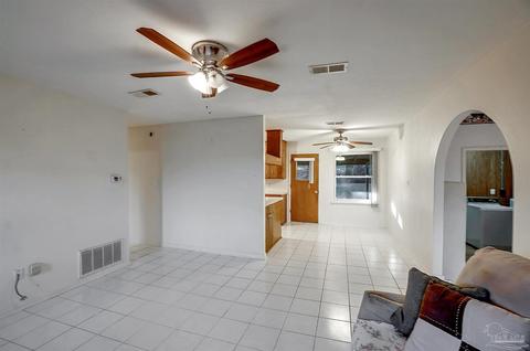 4413 Watkins St, Pace, FL 32571 photo 7
