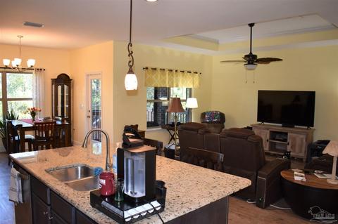 2604 Caldwell Cir, Pace, FL 32571 photo 5