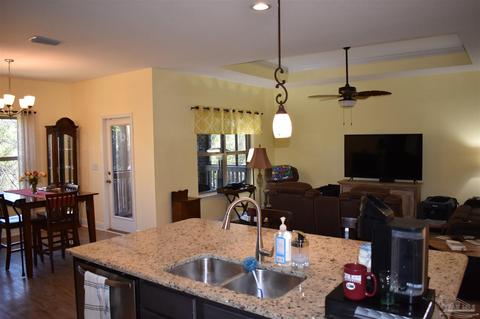 2604 Caldwell Cir, Pace, FL 32571 photo 12