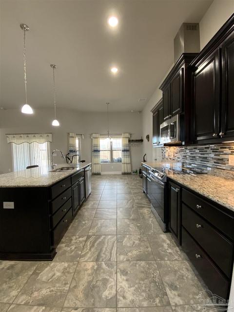 6271 Ithaca St, Milton, FL 32570 photo 16