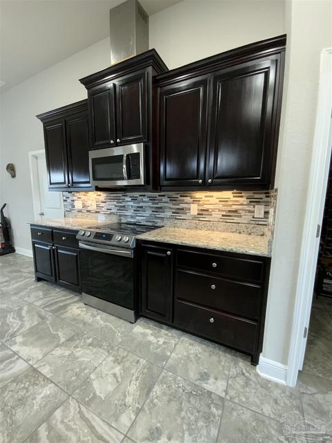 6271 Ithaca St, Milton, FL 32570 photo 17
