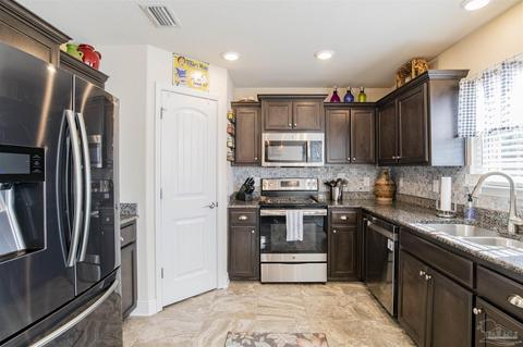 4909 Tributary Dr, Milton, FL 32570 photo 8