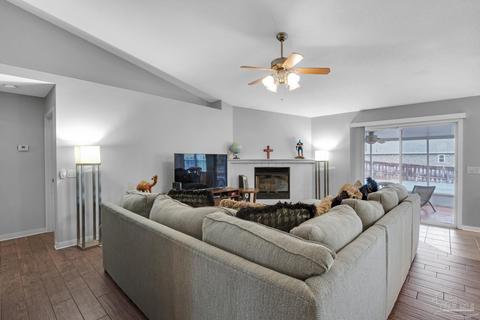 5015 Brookside Dr, Pace, FL 32571 photo 8