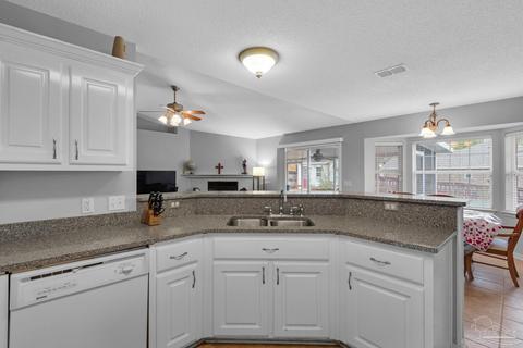 5015 Brookside Dr, Pace, FL 32571 photo 14