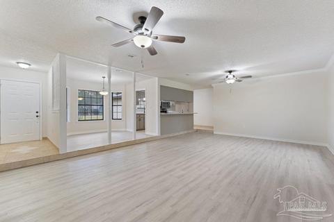 201 Walker Cir, Crestview, FL 32539 photo 10