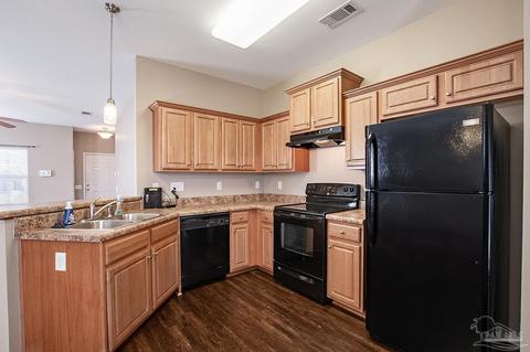 5796 Pescara Dr, Pace, FL 32571 photo 6