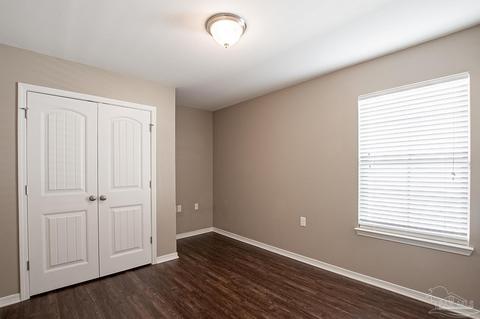 5796 Pescara Dr, Pace, FL 32571 photo 9