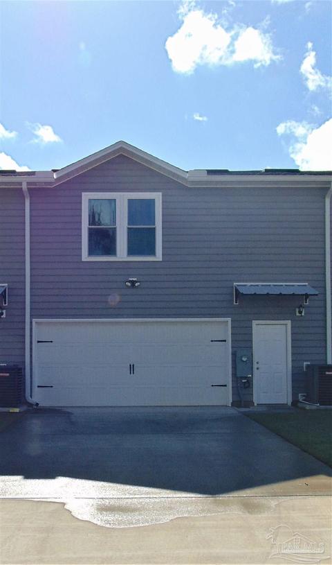 4367 Village Oak Ln, Pace, FL 32571 photo 4