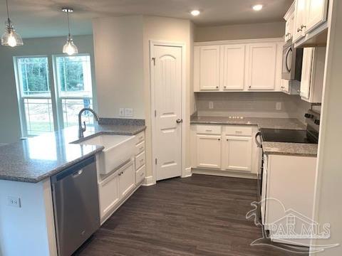 4367 Village Oak Ln, Pace, FL 32571 photo 9