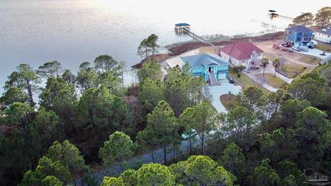 4717 Bayside Dr, Milton, FL 32583 photo 4