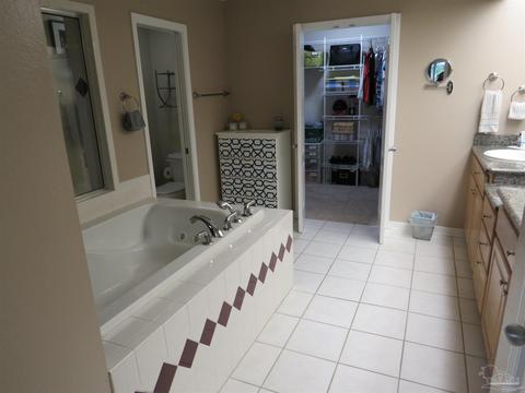 4245 N Cambridge Way, Pace, FL 32571 photo 18