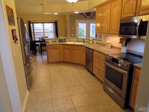 4245 N Cambridge Way, Pace, FL 32571 photo 10