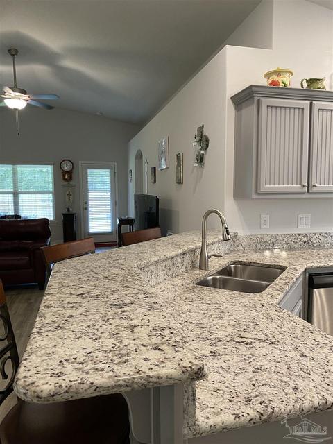 3609 Conley Dr, Cantonment, FL 32533 photo 4
