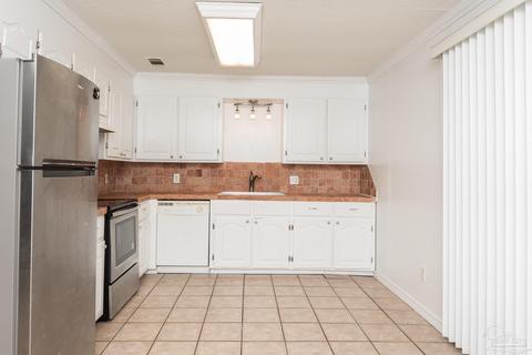 5874 Cedar Tree Dr, Milton, FL 32570 photo 7