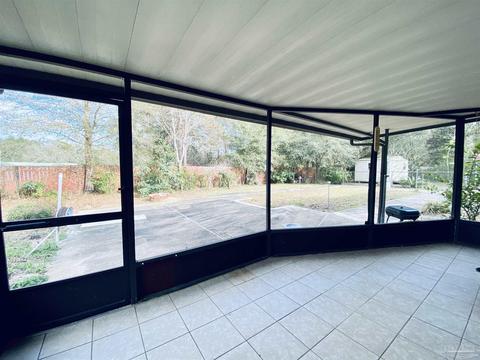 6674 Hetzel Dr, Milton, FL 32570 photo 8