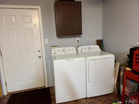 6560 Sinclair St, Milton, FL 32571 photo 21
