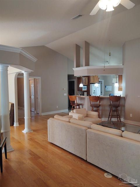 3802 Windsor Castle Blvd, Milton, FL 32583 photo 4