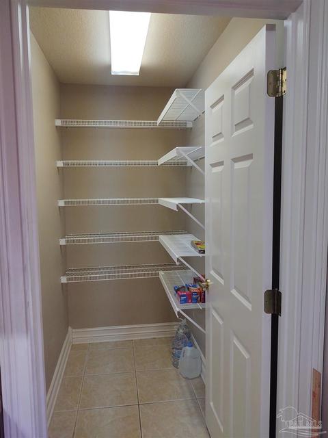 3802 Windsor Castle Blvd, Milton, FL 32583 photo 8