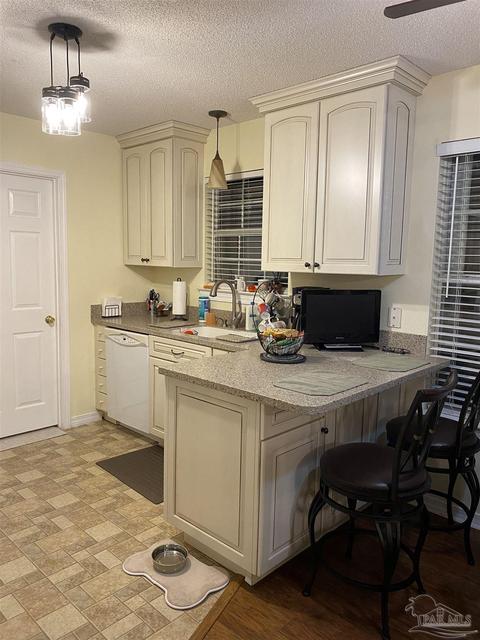 6236 Dixie Rd, Milton, FL 32570 photo 9
