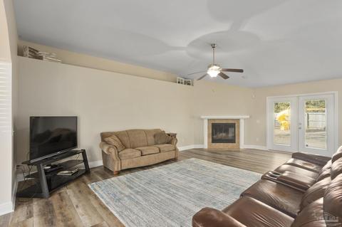 6121 Autumn Pines Cir, Pace, FL 32571 photo 8
