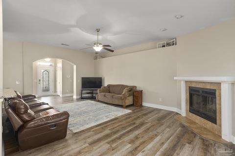 6121 Autumn Pines Cir, Pace, FL 32571 photo 9