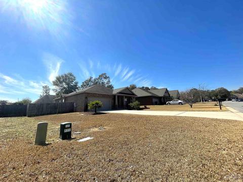 6741 Weathered Dr, Milton, FL 32570 photo 3
