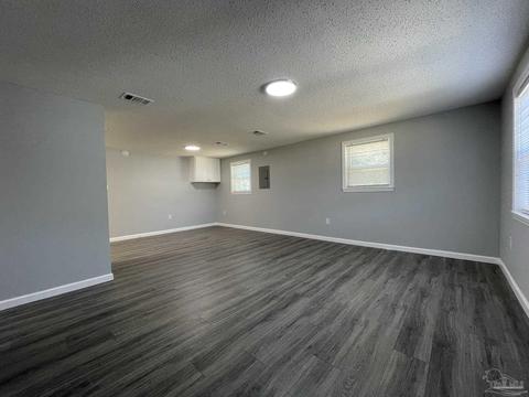4175 Mcdonald Ave, Pace, FL 32571 photo 4