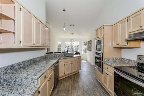 3525 Stratford Ln, Pace, FL 32571 photo 11