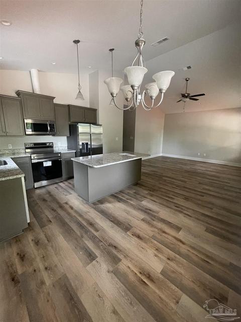 5169 Mildred St, Jay, FL 32565 photo 6