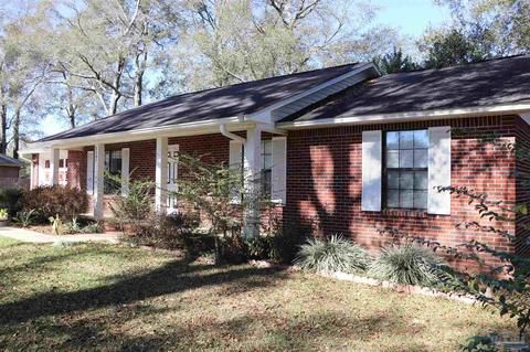 5101 Trenton Dr, Pace, FL 32571 photo 2