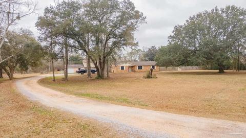 4224 Hillsdale Dr, Pace, FL 32571 photo 1