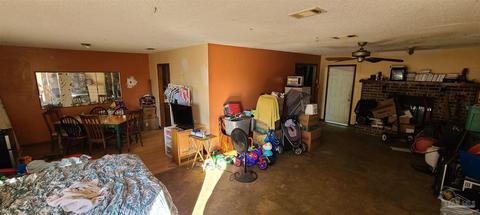 1562 Avalon Blvd, Milton, FL 32583 photo 2