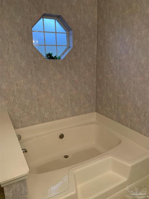 607 Sweetleaf Ct, Cantonment, FL 32533 photo 28