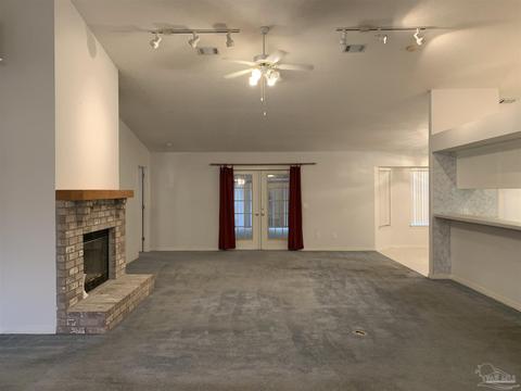 607 Sweetleaf Ct, Cantonment, FL 32533 photo 6