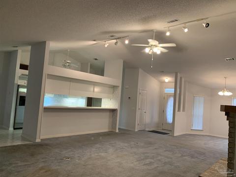 607 Sweetleaf Ct, Cantonment, FL 32533 photo 8