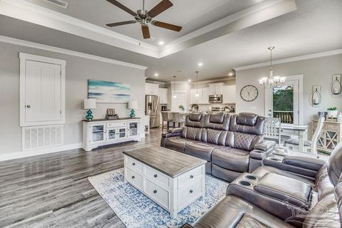 2704 Woodman Loop, Cantonment, FL 32533 photo 7